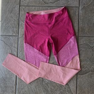 7/8 Outdoor Voices leggings